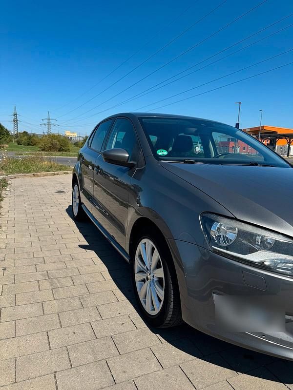 Gebraucht VW Polo Comfortline 86 PS (63 kW) 2010 Grau Kleinwagen