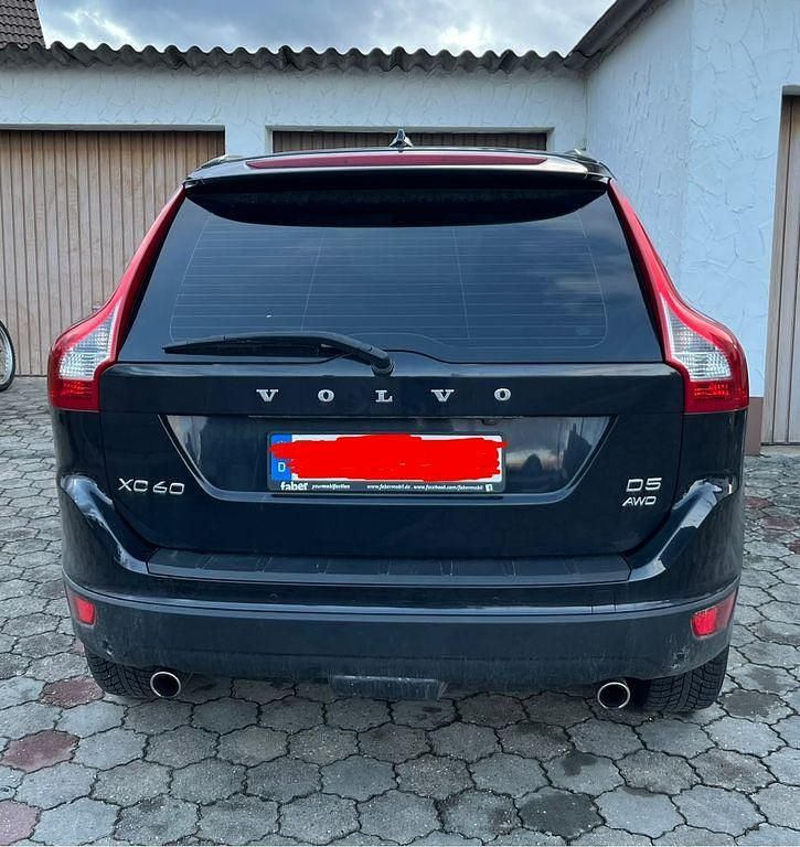 Gebraucht Volvo XC60 Summum 215 PS (158 kW) 2012 Schwarz SUV