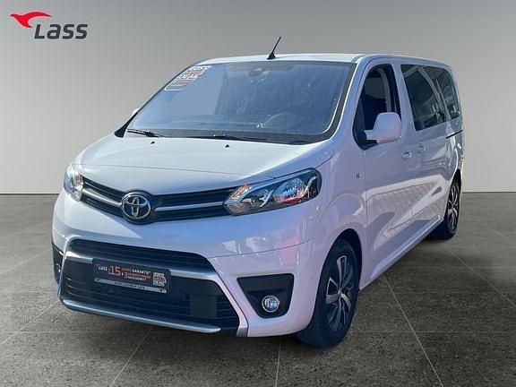 Gebraucht Toyota Proace Verso Plus 177 PS (130 kW) 2024 Ice white Kombi