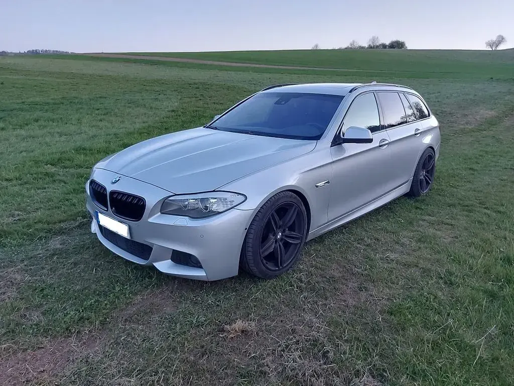 Second-hand BMW 535 Performance 313 CP (230 kW) 2011 Argintiu Break