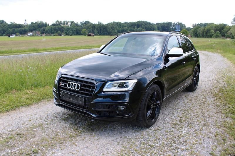 Schwarz Gebraucht 2017 Audi SQ5 Competition SUV | 17.500 € (Guter Preis) - Bild 1/4