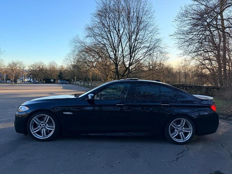 Gebraucht BMW 535 M Sport 313 PS (230 kW) 2012 Schwarz Limousine