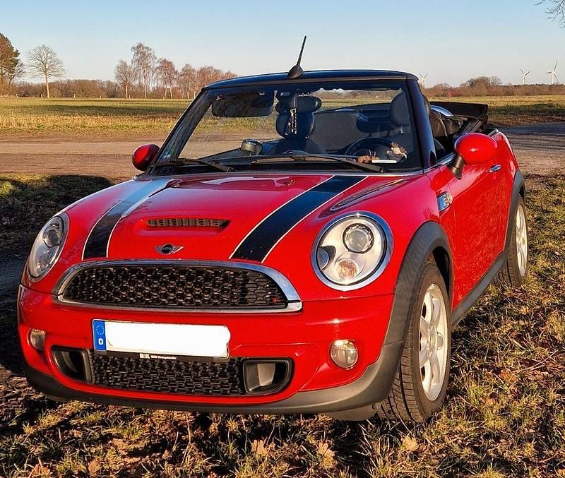 Gebraucht Mini Cooper S Cabriolet 184 PS (135 kW) 2013 Rot Cabrio