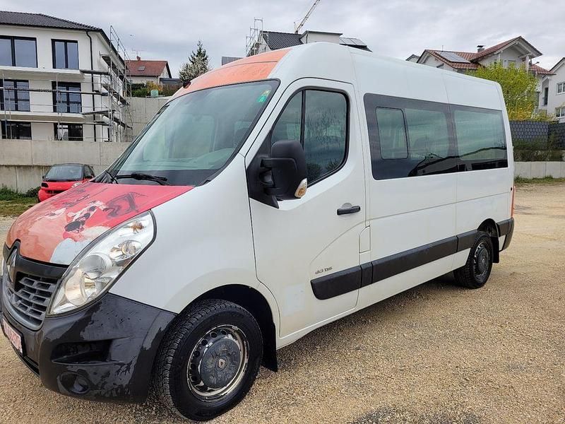 Second-hand Renault Master 136 CP (100 kW) 2015 Alb Van