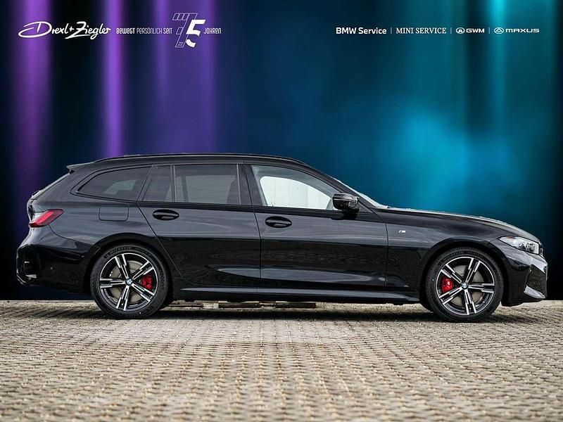 Gebraucht BMW 340 340 PS (250 kW) 2025 Saphirschwarz metallic Kombi