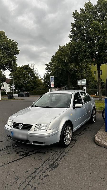 Gebraucht VW Bora Comfortline 101 PS (74 kW) 1998 Grau Limousine
