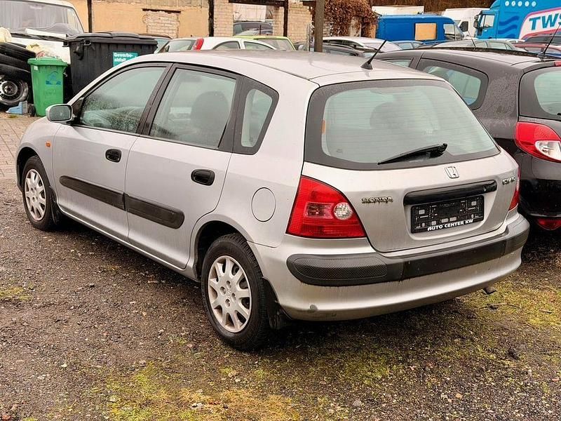 Gebraucht Honda Civic LS 90 PS (66 kW) 2001 Silber Limousine