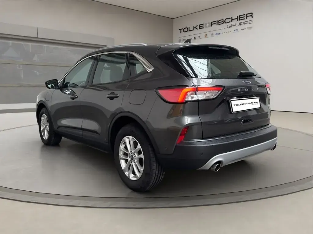 Usata Ford Kuga Titanium 224 CV (164 kW) 2022 Grigio SUV