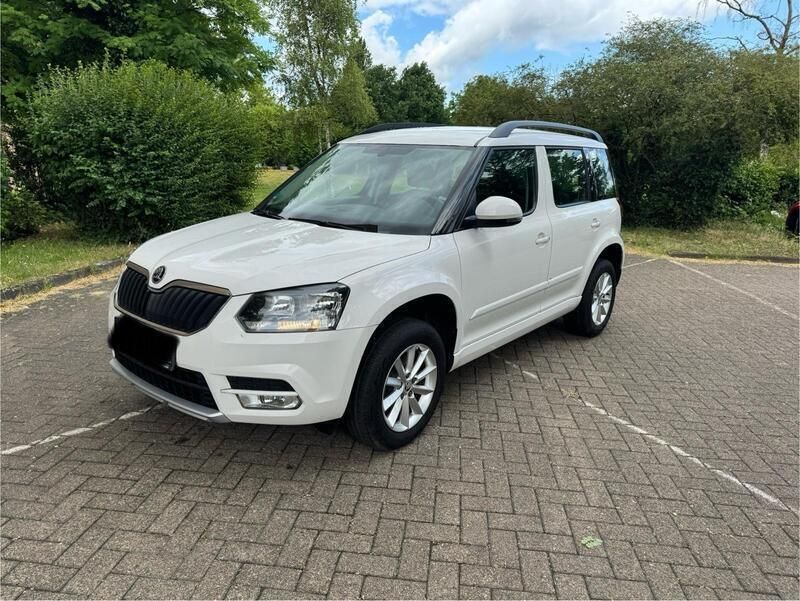 Weiß Gebraucht 2017 Skoda Yeti SUV | 8.800 € (Fairer Preis) - Bild 1/4
