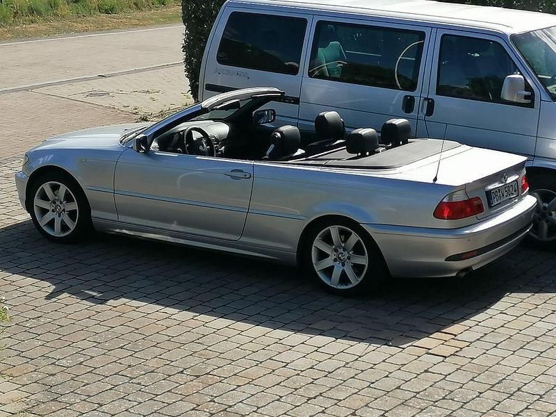 Gebraucht BMW 320 Cabriolet Exclusive 170 PS (125 kW) 2004 Schwarz Cabrio