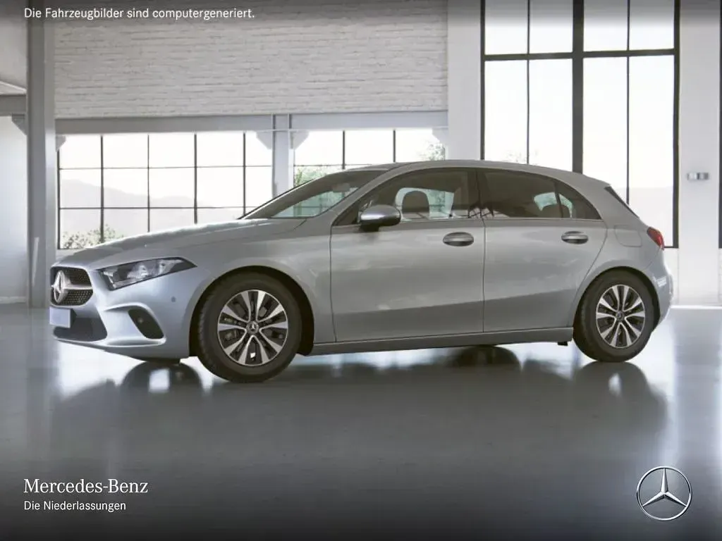 Gebraucht Mercedes A200 Advanced 163 PS (119 kW) 2020 Silber Limousine