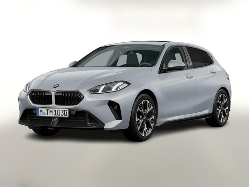 M brooklyn grau metallic m brooklyn grau metallic Neu 2025 BMW 116 M Sport Kleinwagen | 34.446 € (Fairer Preis) - Bild 1/4