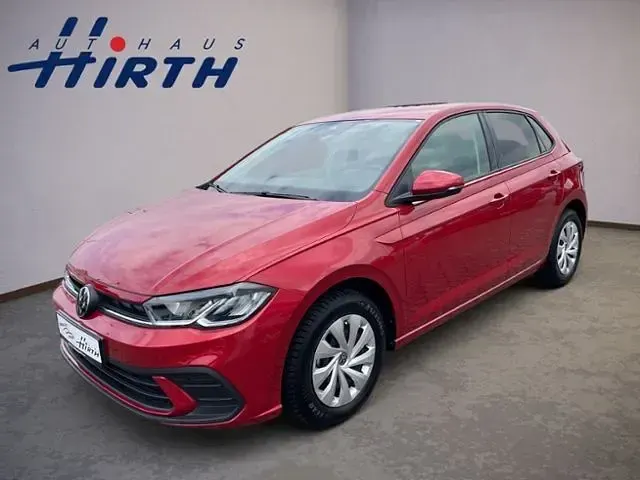 Gebraucht VW Polo Life 95 PS (69 kW) 2025 Red metallic Kleinwagen