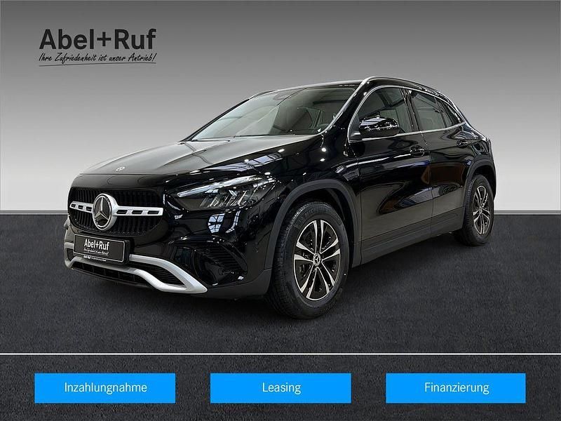 Schwarz Gebraucht 2025 Mercedes GLA200 SUV | 40.347 € (Fairer Preis) - Bild 1/4