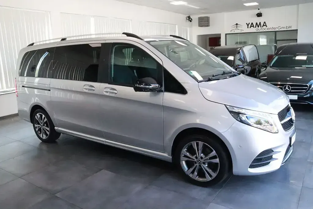 Gebraucht Mercedes V250 AMG line 190 PS (139 kW) 2021 Silber Van / Kleinbus