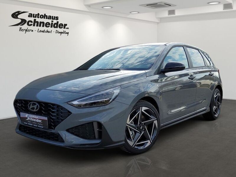 Shadow grey Neu 2025 Hyundai i30 N Line Limousine | 28.990 € (Fairer Preis) - Bild 1/4