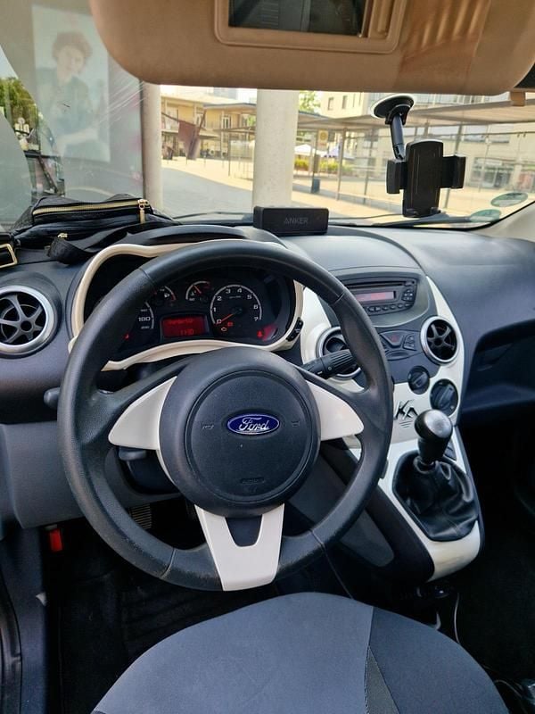 Gebraucht Ford Ka 69 PS (50 kW) 2009 Schwarz Kleinwagen