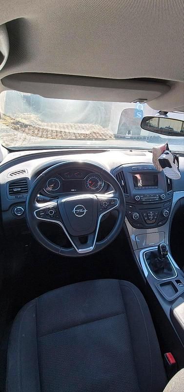 Gebraucht Opel Insignia 120 PS (88 kW) 2014 Grau Limousine