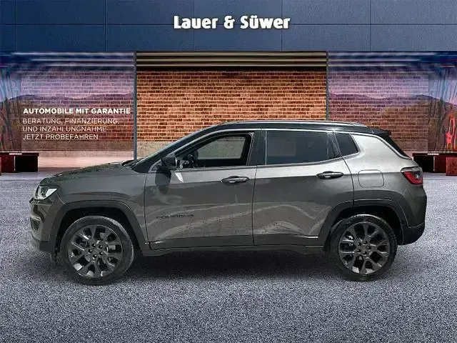Gebraucht Jeep Compass 241 PS (177 kW) 2020 Grau SUV