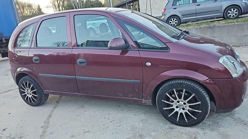 Gebraucht Opel Meriva 100 PS (73 kW) 2004 Rot Van / Kleinbus