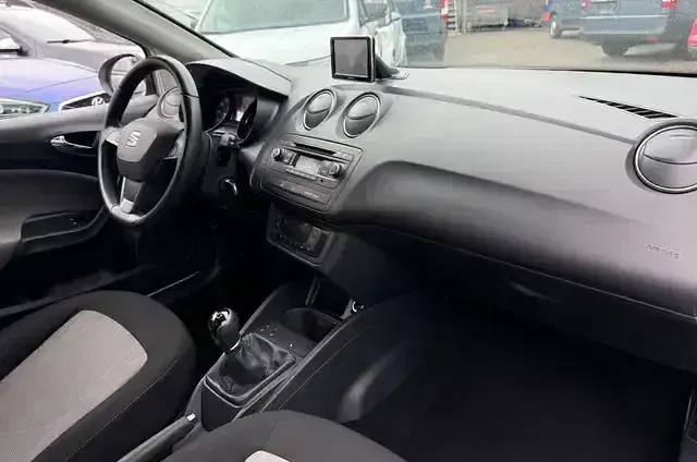 Gebraucht Seat Ibiza 69 PS (50 kW) 2014 Weiß Kleinwagen