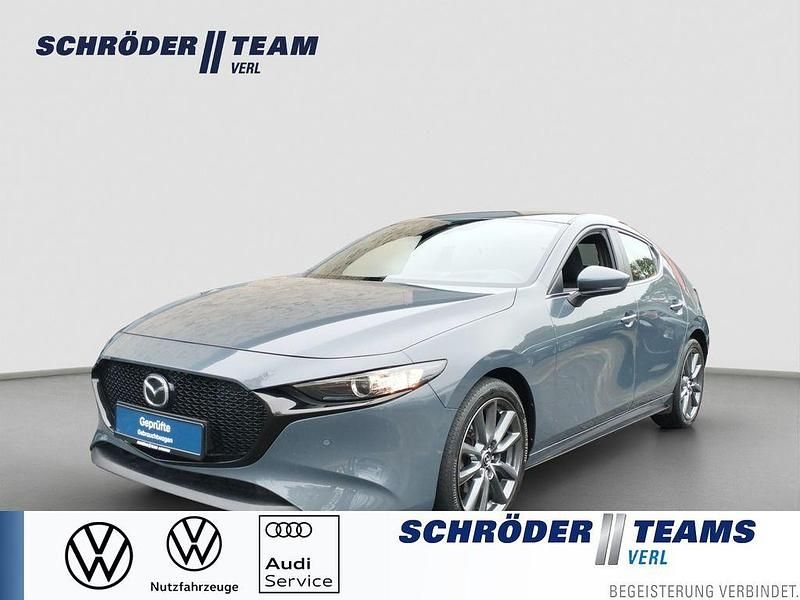 Grau Gebraucht 2021 Mazda 3 Selection Limousine | 18.990 € (Fairer Preis) - Bild 1/4