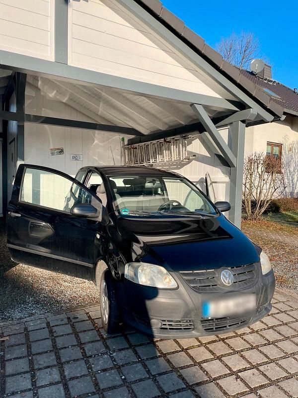 Schwarz Gebraucht 2008 VW Fox Kleinwagen | 2.450 € (Etwas zu teuer) - Bild 1/4