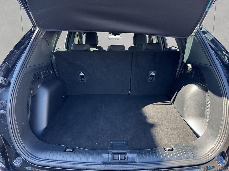 Gebraucht Ford Kuga ST-Line 151 PS (111 kW) 2024 Agate black metallic SUV