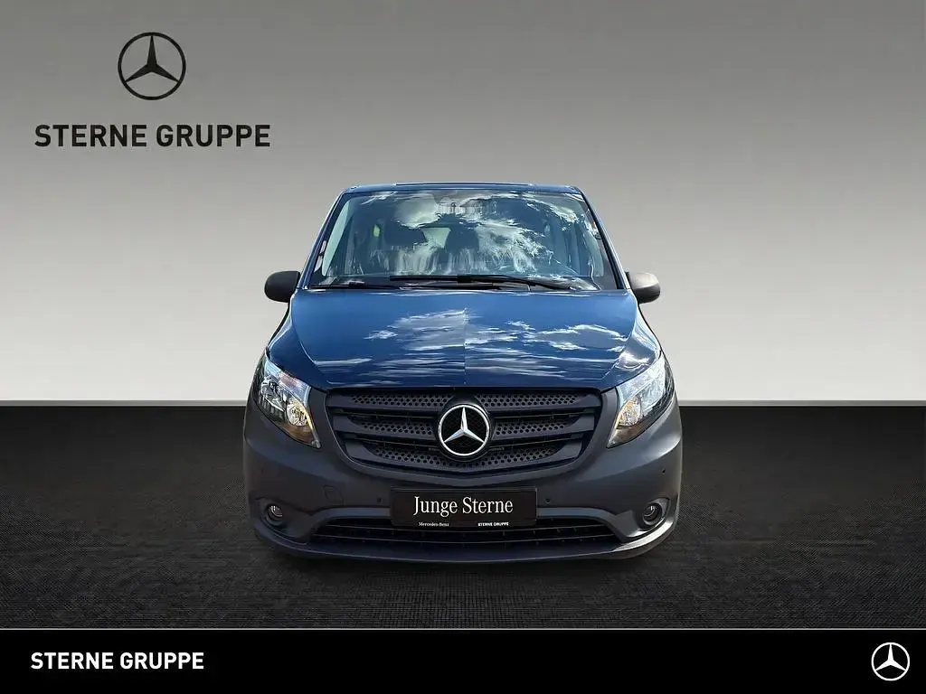 Gebraucht Mercedes Vito 136 PS (100 kW) 2021 Stahlblau Van