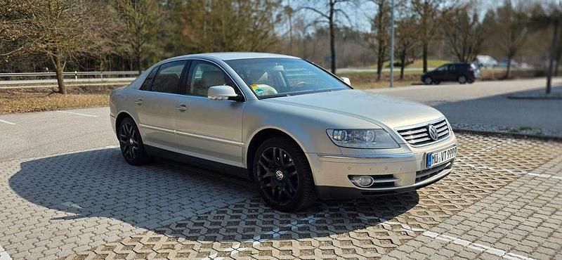 Gebraucht VW Phaeton 239 PS (175 kW) 2010 Silber Limousine
