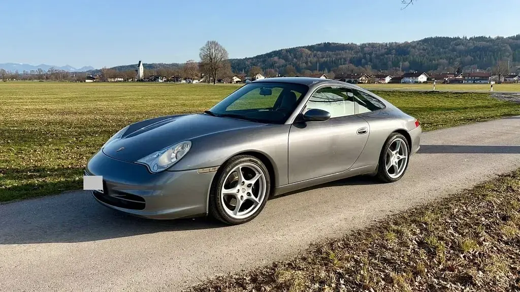 Używany Porsche 996 320 KM (235 kW) 2003 Czarny