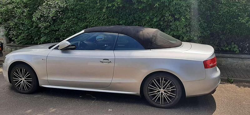 Silber Gebraucht 2010 Audi A5 Cabriolet S-Line Cabrio | 12.300 € (Fairer Preis) - Bild 1/4