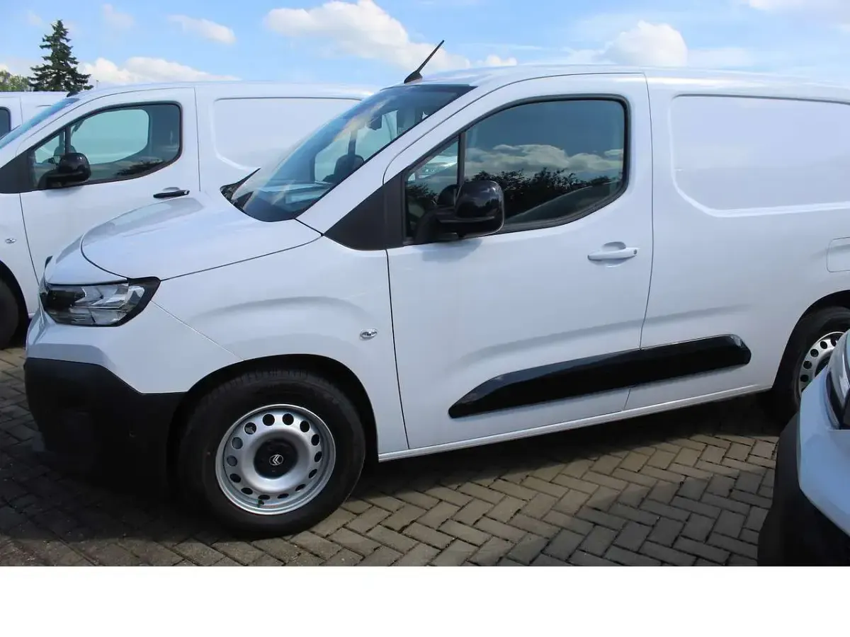 Neu Citroën e-Berlingo 100 kW (136 PS) 2025 Weiß Van / Kleinbus