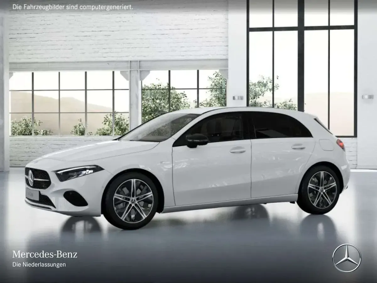 Gebraucht Mercedes A250 Progressive 163 PS (119 kW) 2025 Weiß Limousine