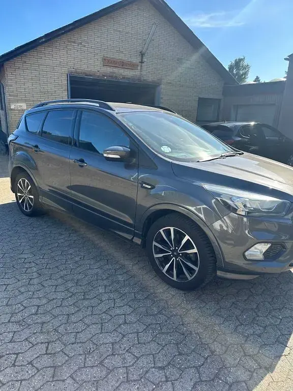 Gebraucht Ford Kuga ST-Line 120 PS (88 kW) 2019 SUV