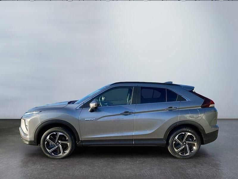 Gebraucht Mitsubishi Eclipse Cross Basis 188 PS (138 kW) 2021 Grau SUV