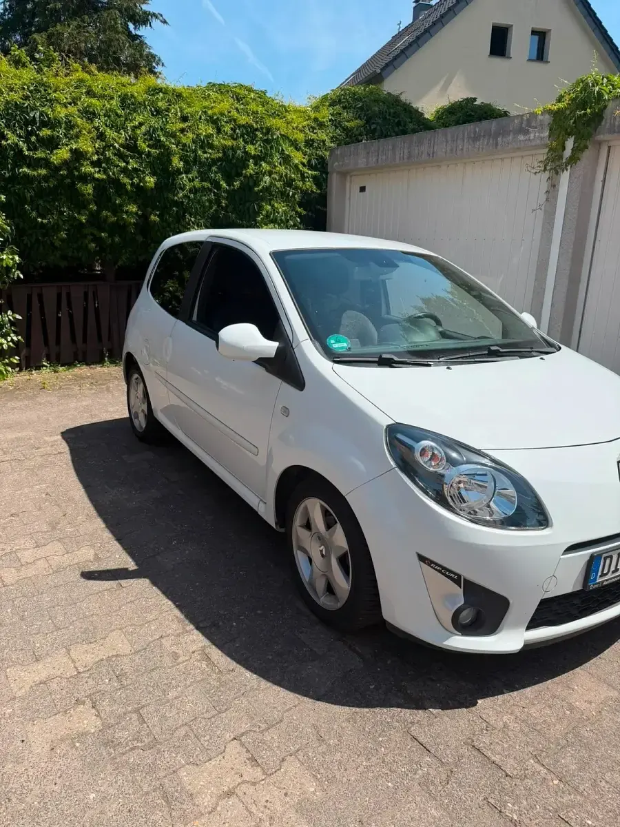 Gebraucht Renault Twingo Rip Curl 75 PS (55 kW) 2010 Weiß Kleinwagen