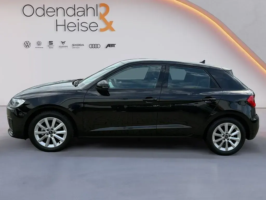 Gebraucht Audi A1 Sportback Advanced Plus 95 PS (69 kW) 2022 Schwarz Kleinwagen