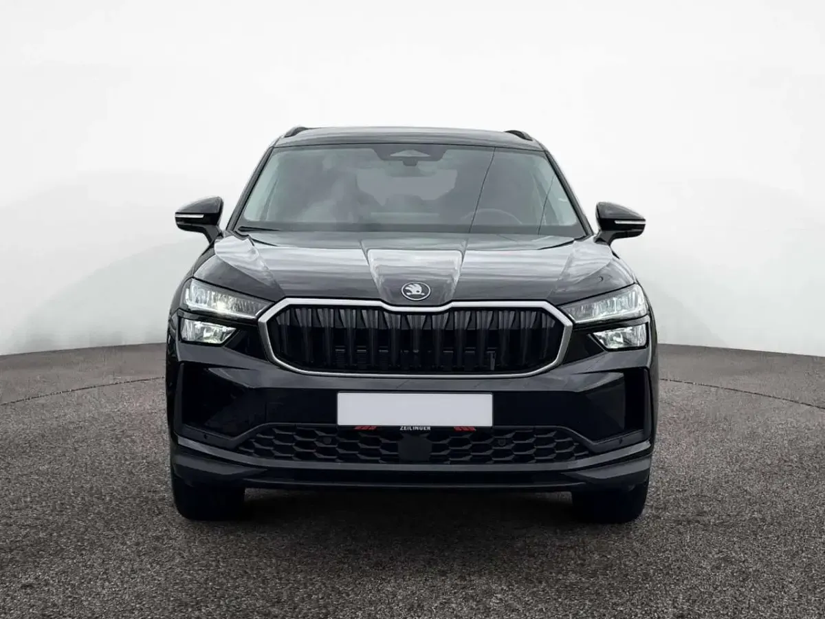 Gebraucht Skoda Kodiaq Selection 204 PS (150 kW) 2025 Schwarzmagic perleffekt SUV
