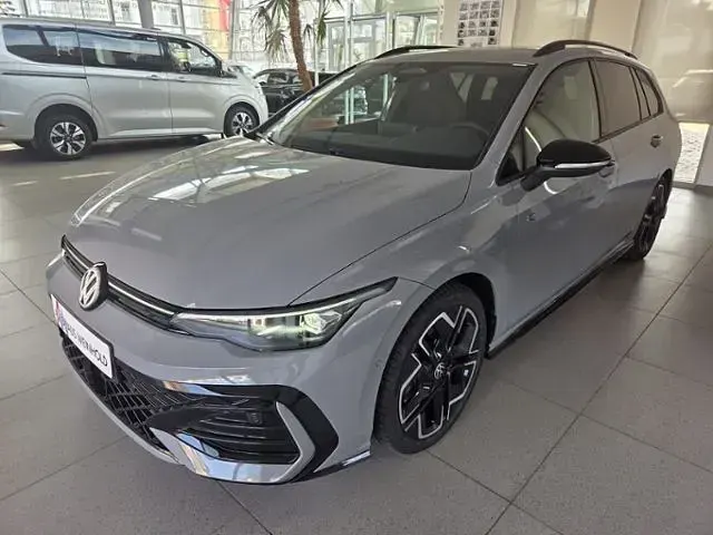 Neu VW Golf VIII R-line 150 PS (110 kW) 2026 Grau Kombi