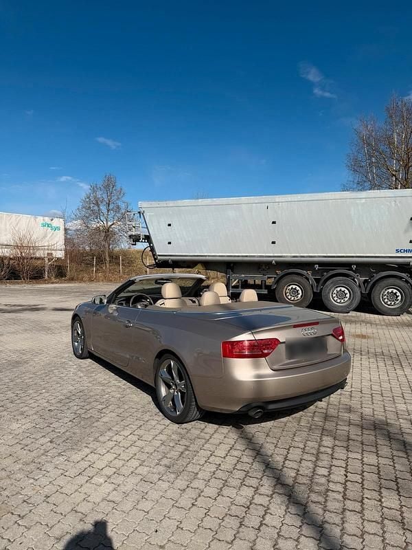 Używany Audi A5 Cabriolet 239 KM (175 kW) 2010 Brązowy Kabriolet
