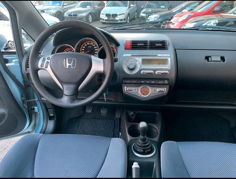 Gebraucht Honda Jazz 86 PS (63 kW) 2007 Blau Kleinwagen