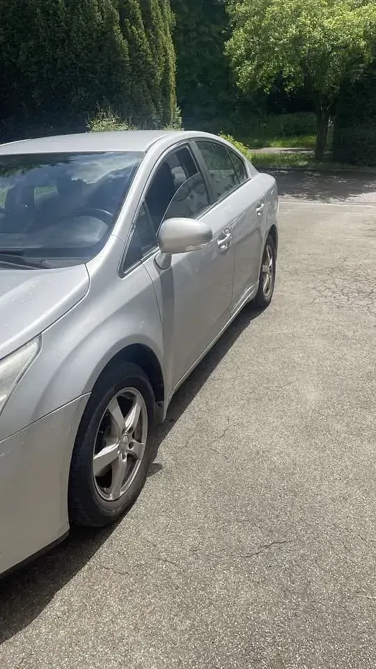 Gebraucht Toyota Avensis Sol 147 PS (108 kW) 2009 Limousine