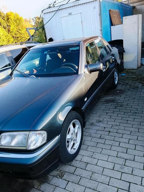 Blau Gebraucht 1999 Mercedes C240 Limousine | 4.900 € (Fairer Preis) - Bild 1/4