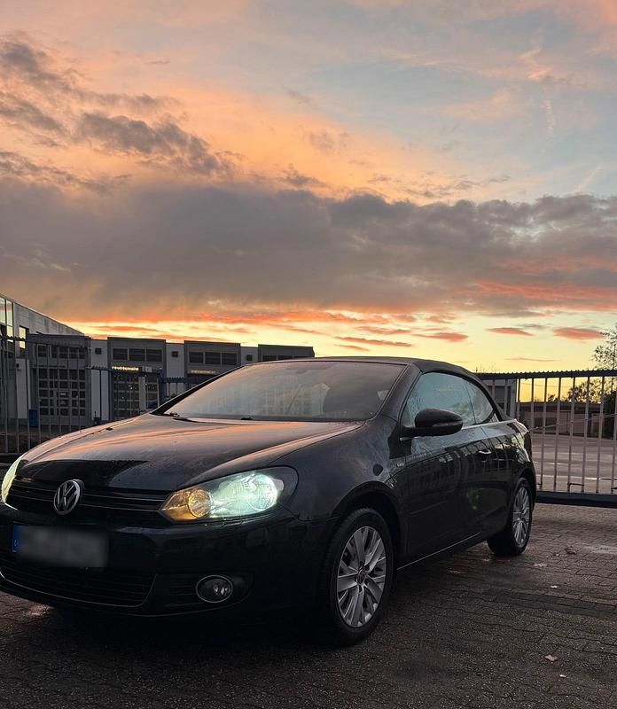 Gebraucht VW Golf Cabriolet 140 PS (102 kW) 2014 Schwarz Cabrio
