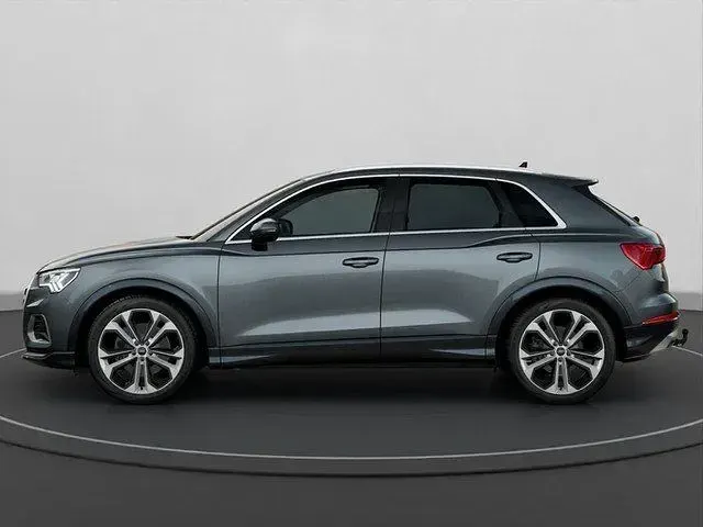 Gebraucht Audi Q3 Advanced Plus 193 PS (141 kW) 2025 Nanograu metallic SUV