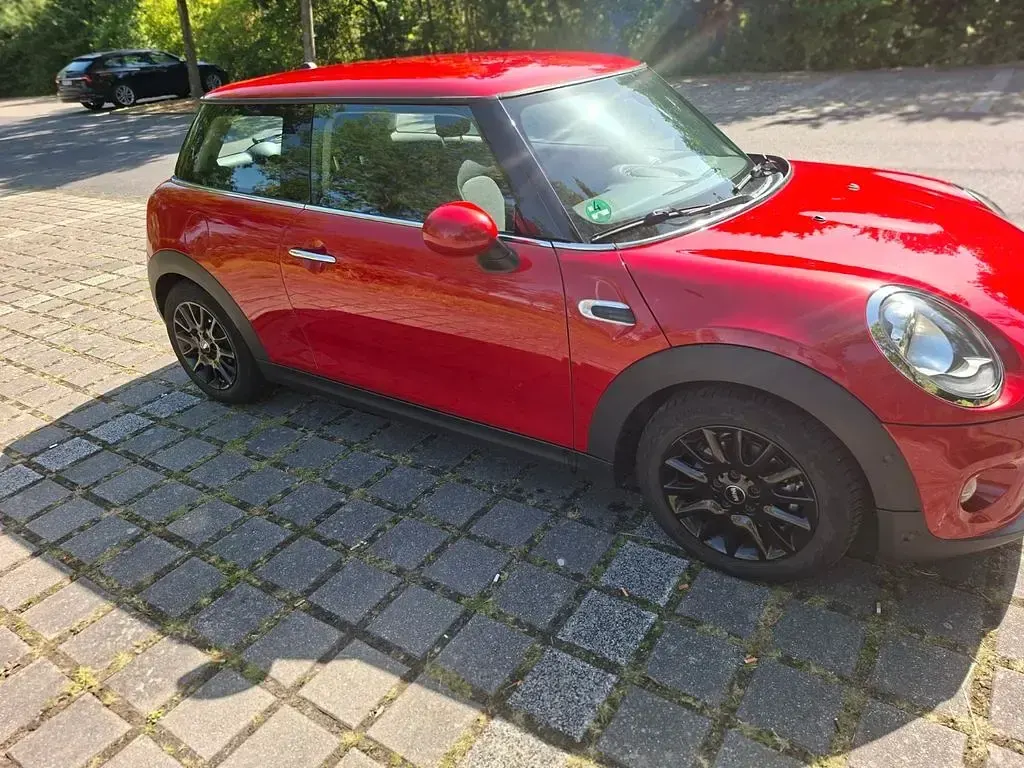Gebraucht Mini ONE 102 PS (75 kW) 2015 Rot Kleinwagen