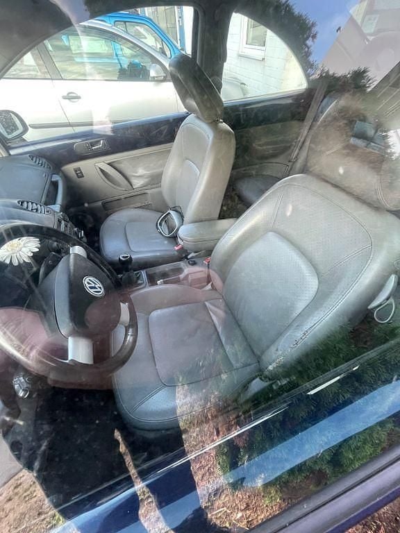 Gebraucht VW Beetle 101 PS (74 kW) 2002 Blau Kleinwagen