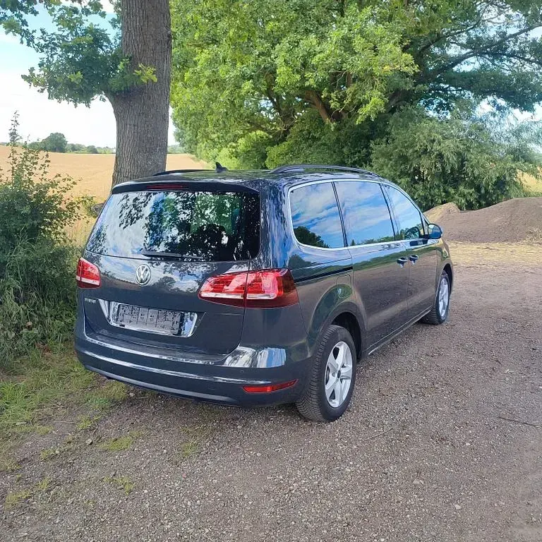 Gebraucht VW Sharan Join 150 PS (110 kW) 2018 Grau Van / Kleinbus