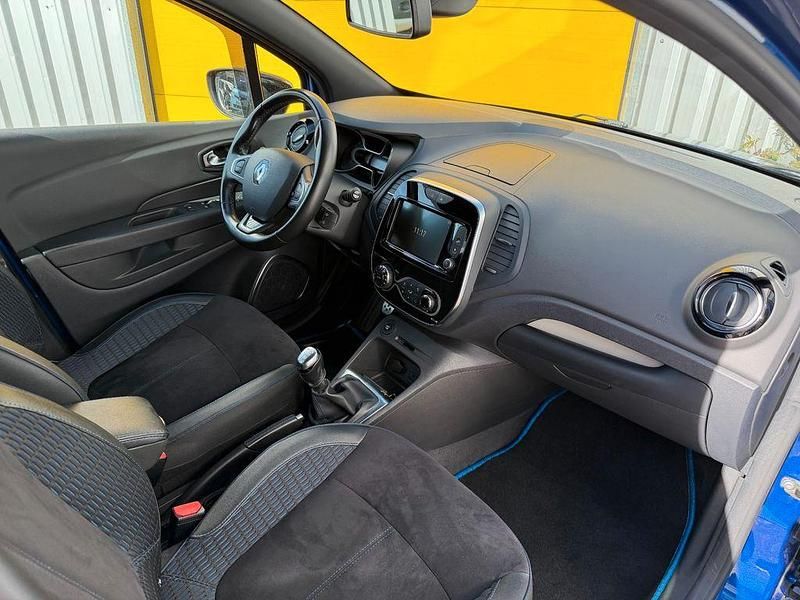 Gebraucht Renault Captur Version S 150 PS (110 kW) 2018 Blau SUV